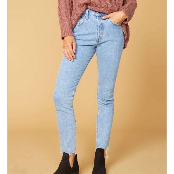 Levi’s 501 high rise skinny jean in tango raw hem - Picture 9 of 16